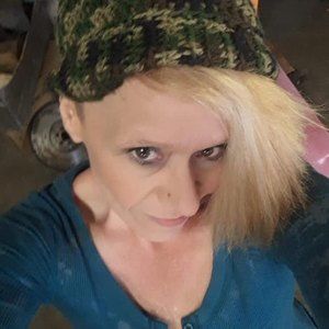 Meet your Posher, Harley